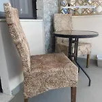 Maluentu فندق بوتزو ايدو