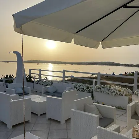 Maluentu Hotel 3*