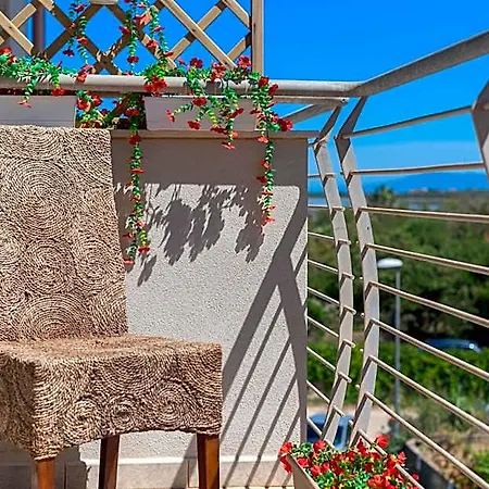 Hotel Maluentu 3*